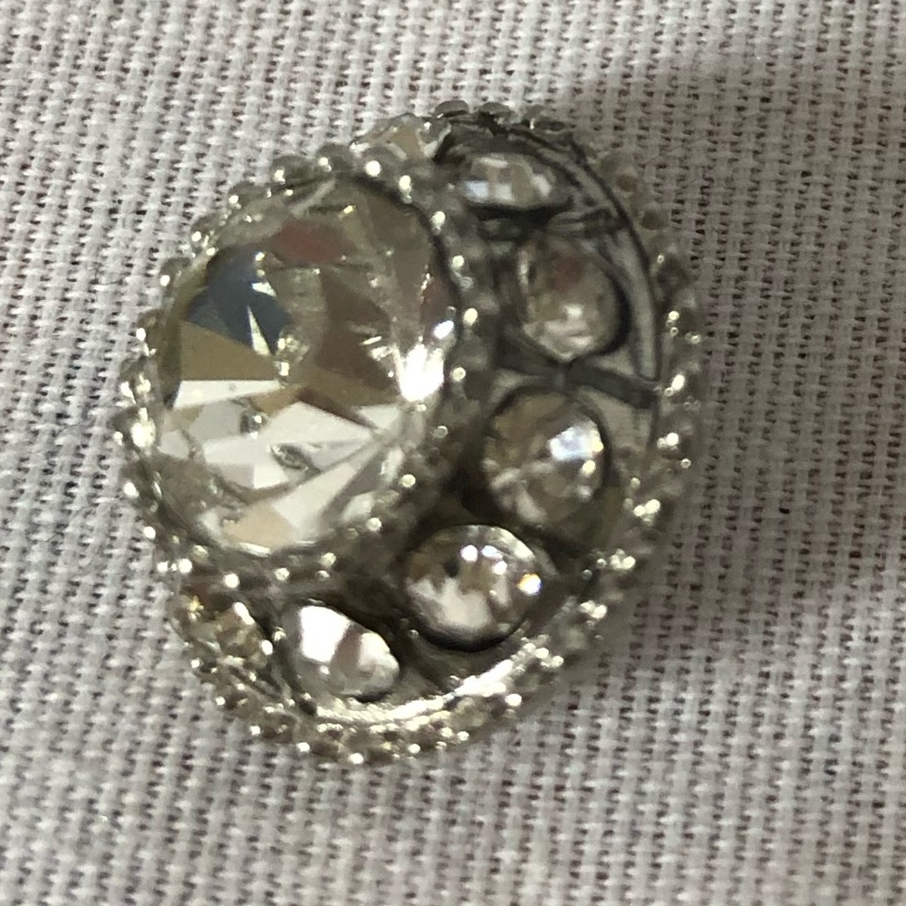 15 mm rhinestone buttons - 30 available